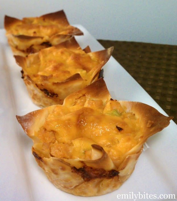 Buffalo Chicken Wonton Cupcakes