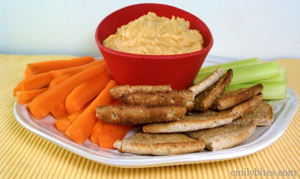 Buffalo Wing Hummus