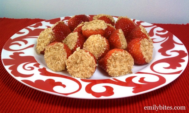 Cheesecake Stuffed Strawberries