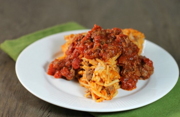 Spaghetti Pie with Meat Sauce