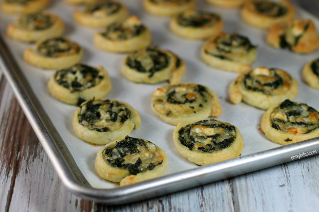 Cheesy Spinach Pinwheels