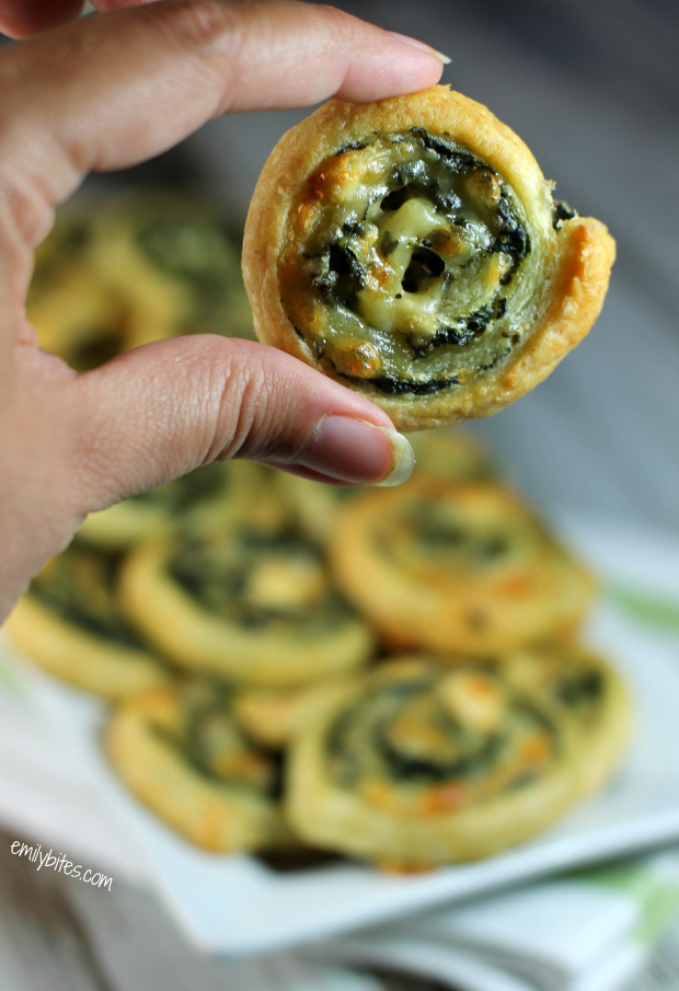 Cheesy Spinach Pinwheels