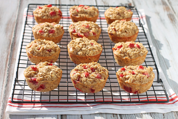 Strawberry Banana Baked Oatmeal Singles