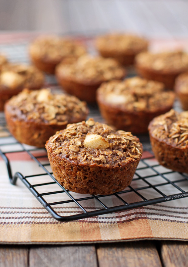 Pear Gingerbread Baked Oatmeal Singles