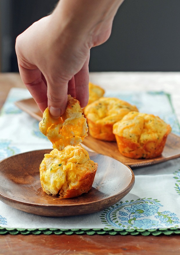 Cheddar Bay Pull Apart Muffins