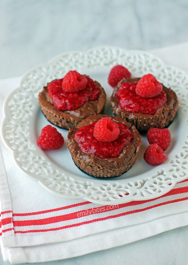 Chocolate Raspberry Cheesecake Cups