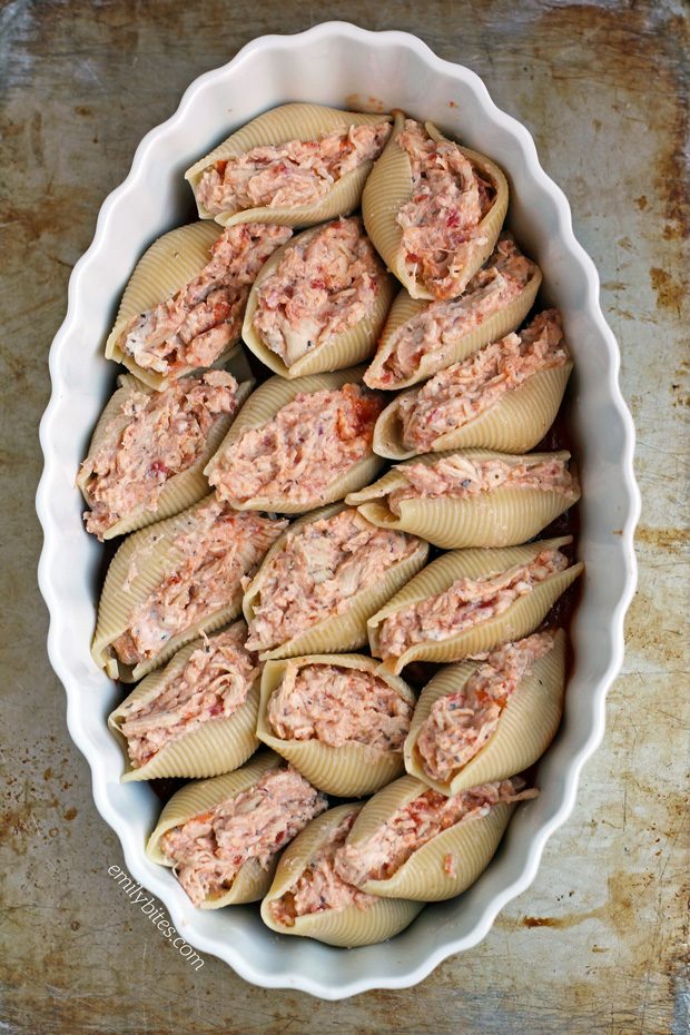 Chicken Parmesan Stuffed Shells