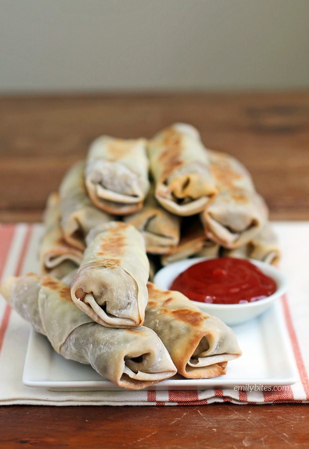Cheeseburger Egg Rolls
