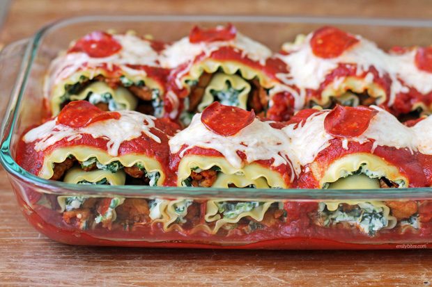 Pizza Lasagna Roll-Ups