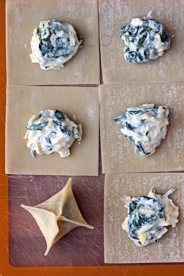 Spinach Artichoke Wonton Bites