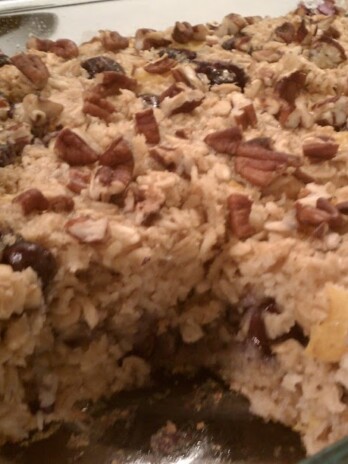 Baked Blueberry and Peach Oatmeal