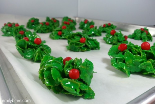 Holly Bunches