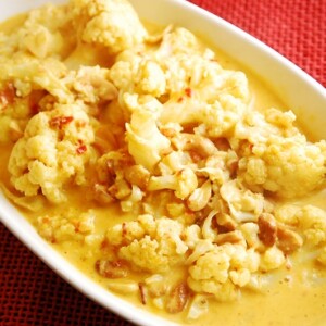 LaaLoosh Cauliflower and Cashew Curry