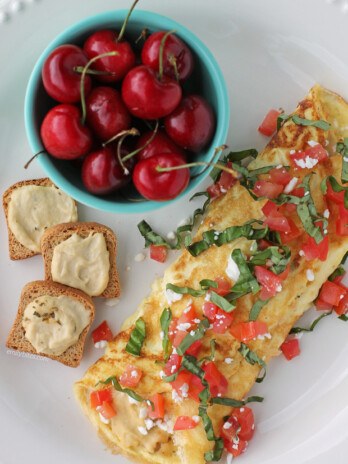 Hummus and Feta Omelet