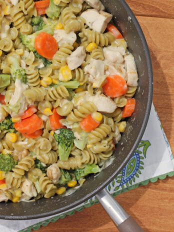 Cheesy Chicken Veggie Pasta Skillet