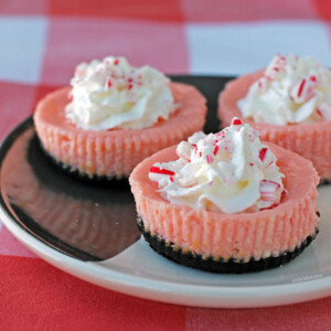 Peppermint Cheesecake Cups