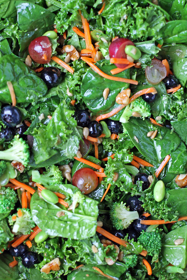 Superfood Salad close up