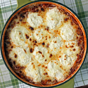 Easy Skillet Lasagna overhead shot